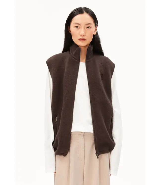 ARMEDANGELS •• Cotton Fleece Vest | Claystone