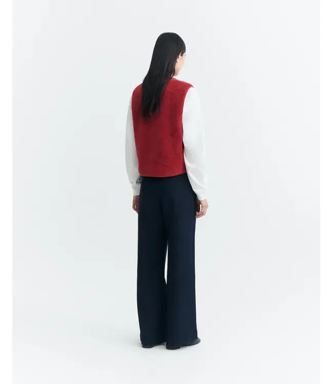 THINKING MU •• Jay Vest | Pale Red