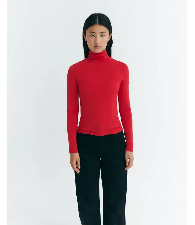 THINKING MU •• Noe Cashemire Top | Red of Ivory