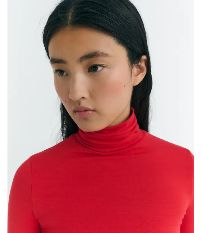 THINKING MU •• Noe Cashemire Top | Red of Ivory