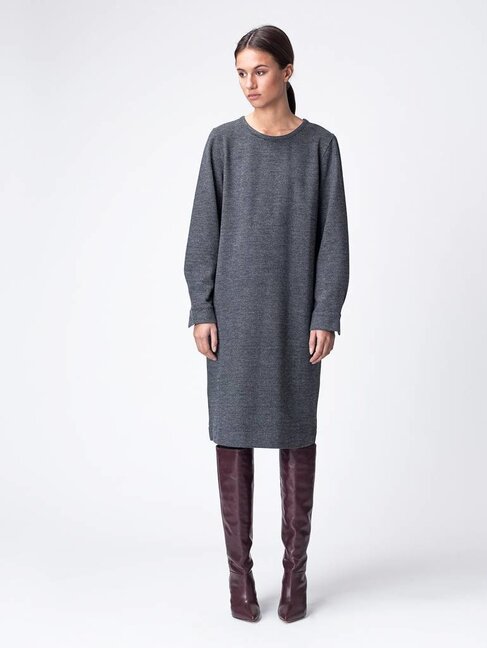 Dutchess Scarlet dress