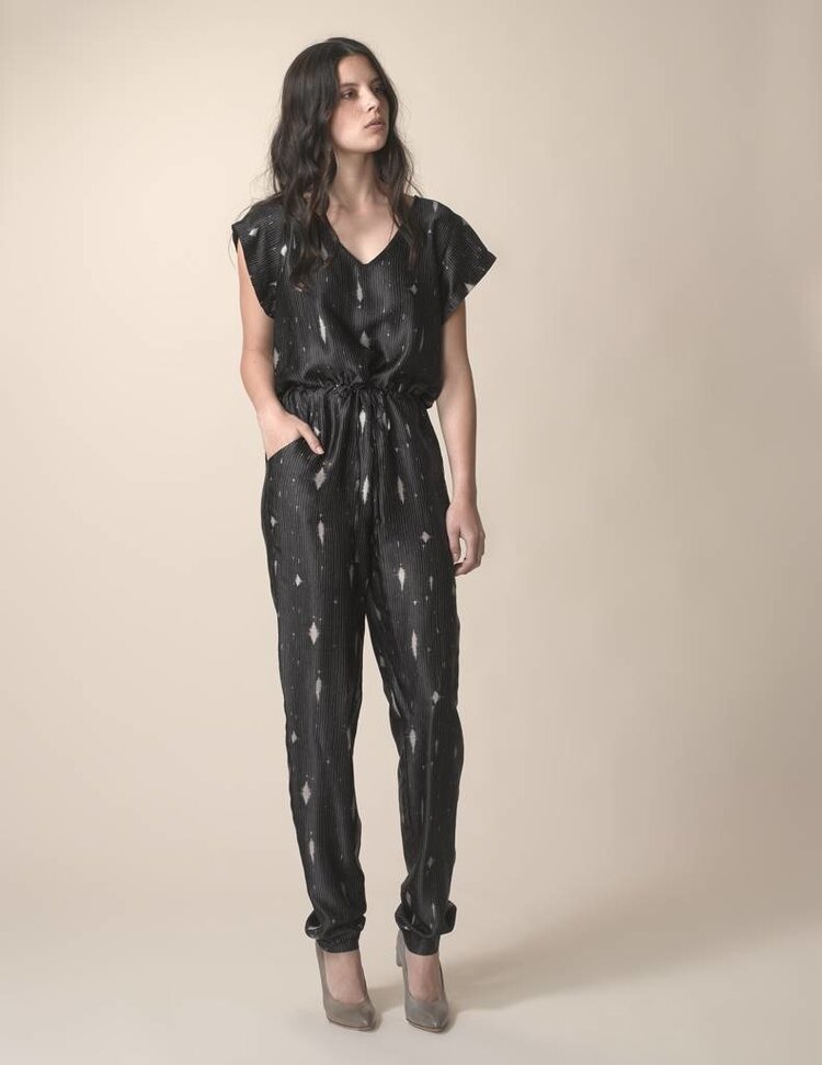 Dutchess Lucky pantsuit silk print