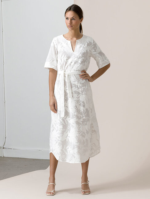 Dutchess Caftan dress - white embroidery