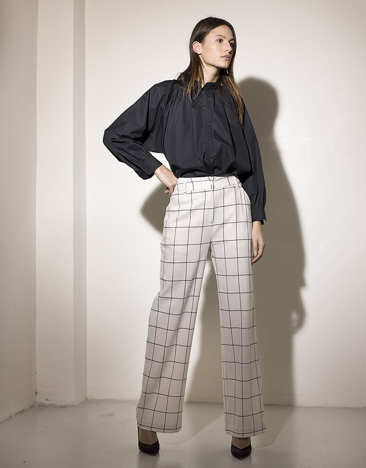 Dutchess Garbo pants