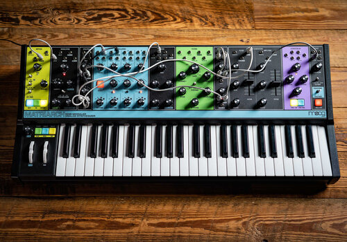 Moog Matriarch 