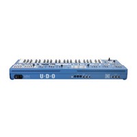 UDO Audio Super 6 Polysynth (blue)