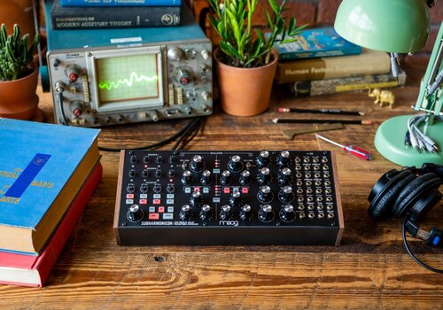 Moog Subharmonicon 