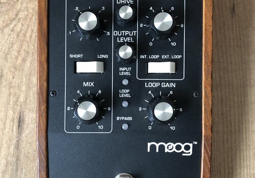 MOOG Moogerfooger MF-104Z 