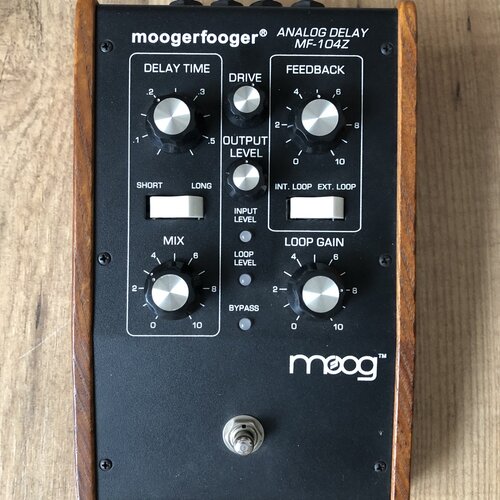 MOOG Moogerfooger MF-104Z 