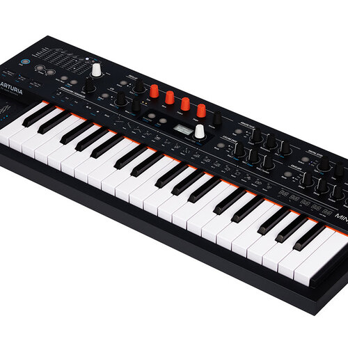 Arturia MiniFreak 