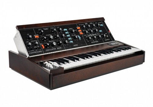 Moog Minimoog Model D Reissue (2022) 