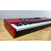 Nord Electro 5HP (incl Nord gigbag)