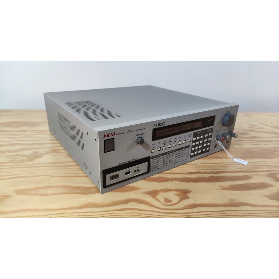 Akai S900 fully expanded