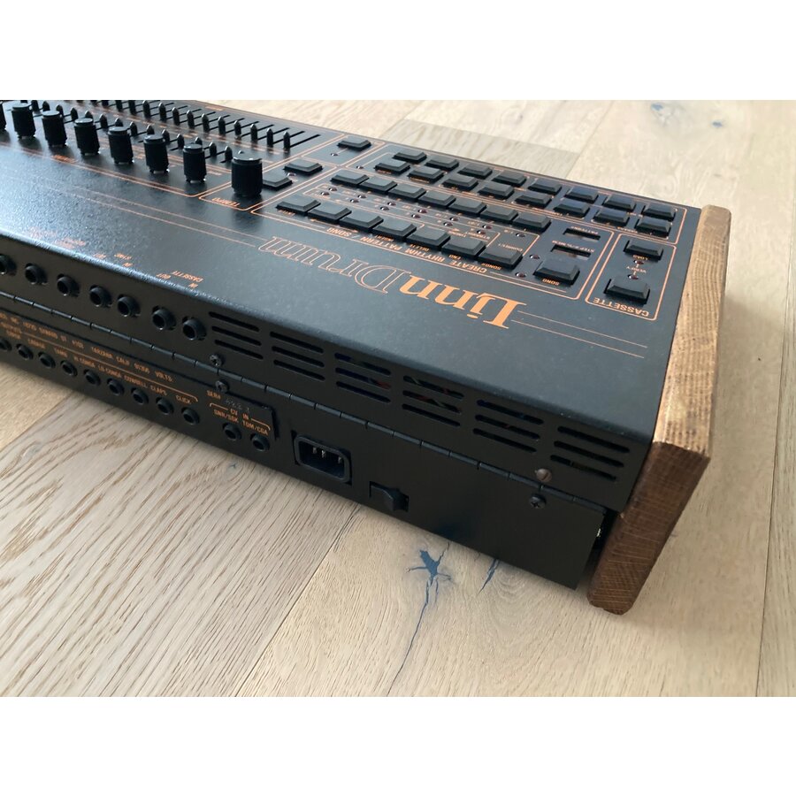 Linndrum LM2