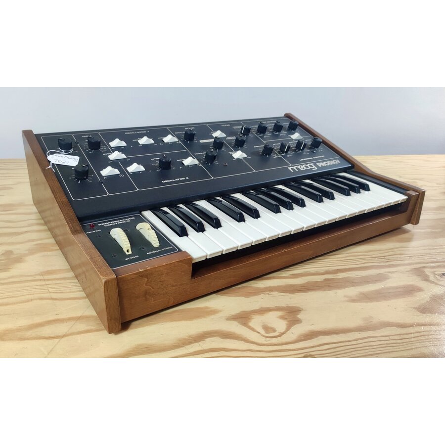 Moog Prodigy