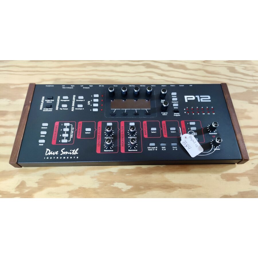 Dave Smith Prophet 12 desktop