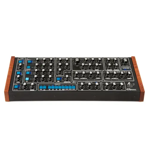 GS Music e7 Analog Polyphonic Synthesizer (black/blue) 