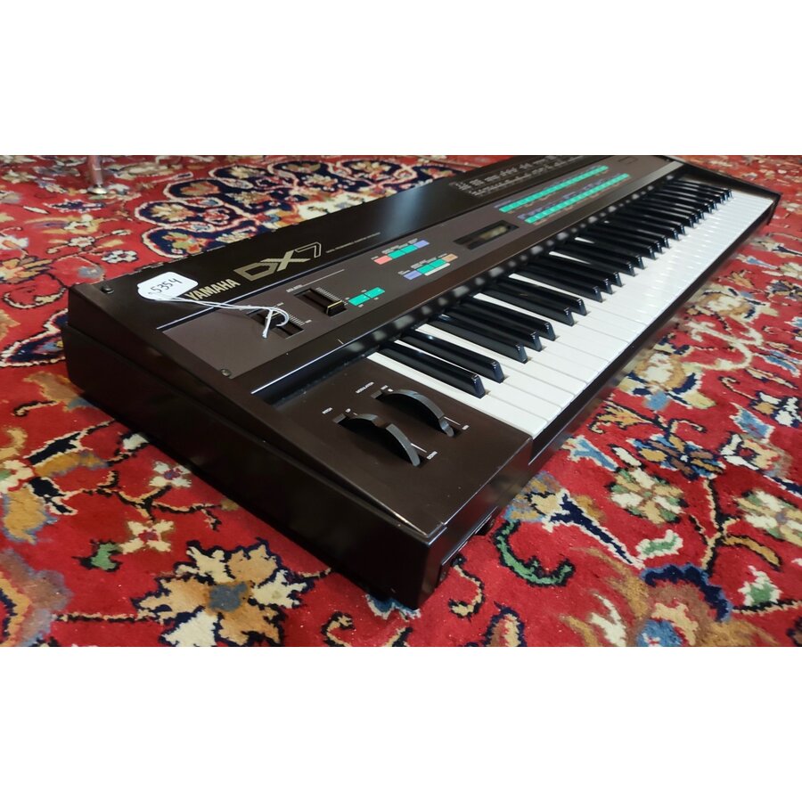 Yamaha DX7