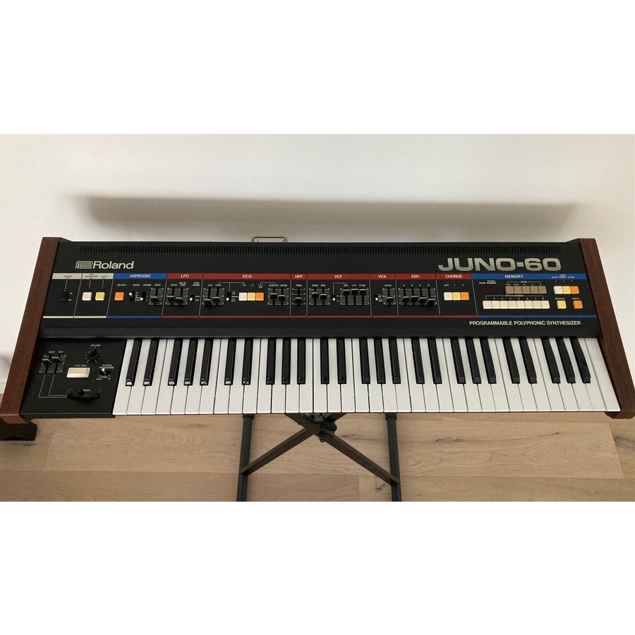 Roland Juno-60