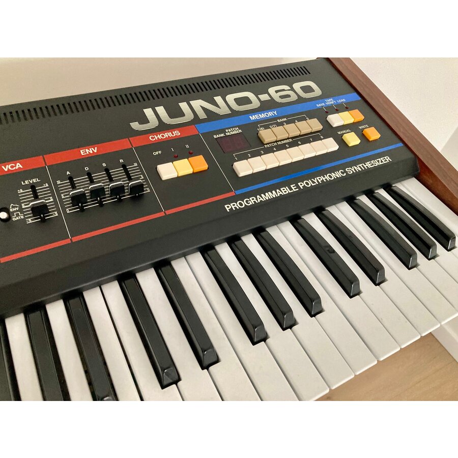 Roland Juno-60