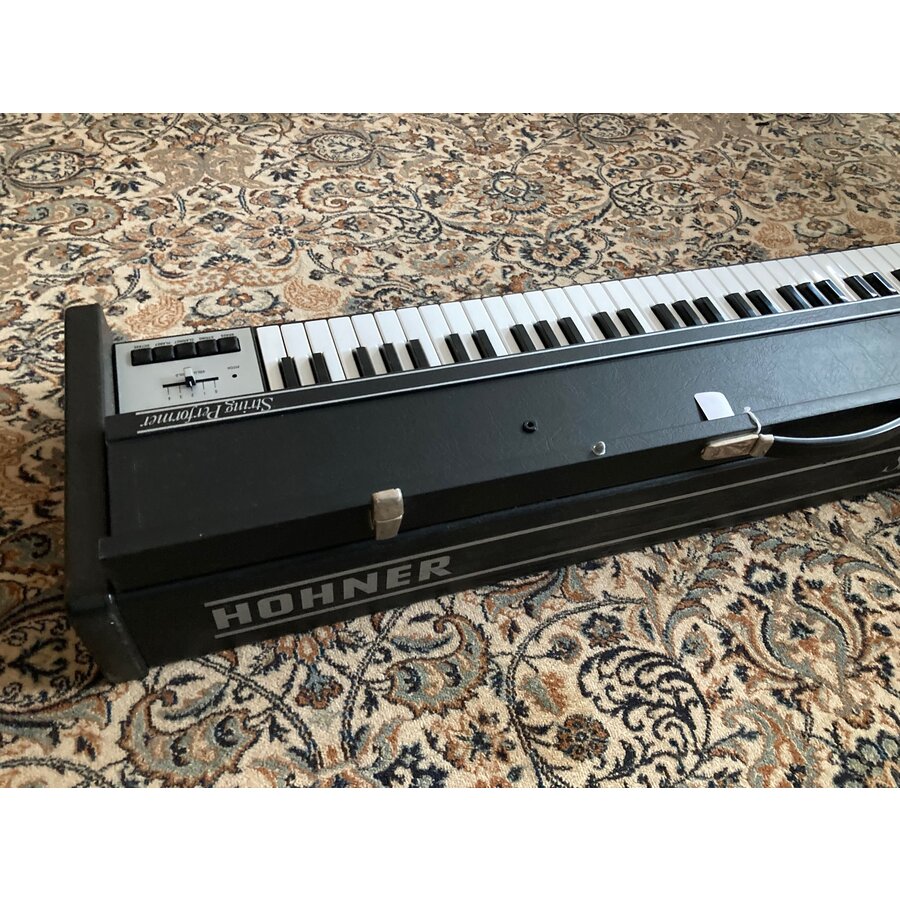 Hohner String Performer