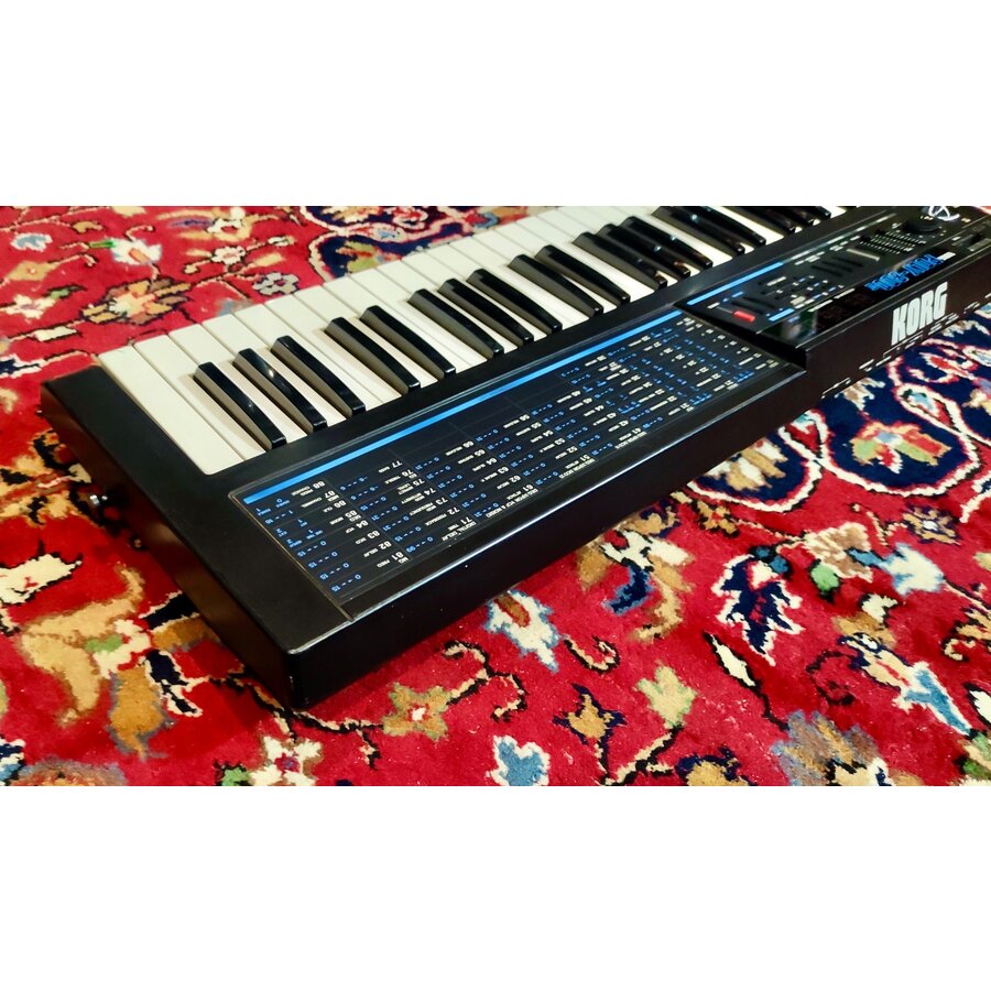 Korg Poly 800 including HAWK mod