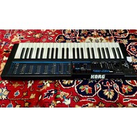Korg Poly 800 including HAWK mod