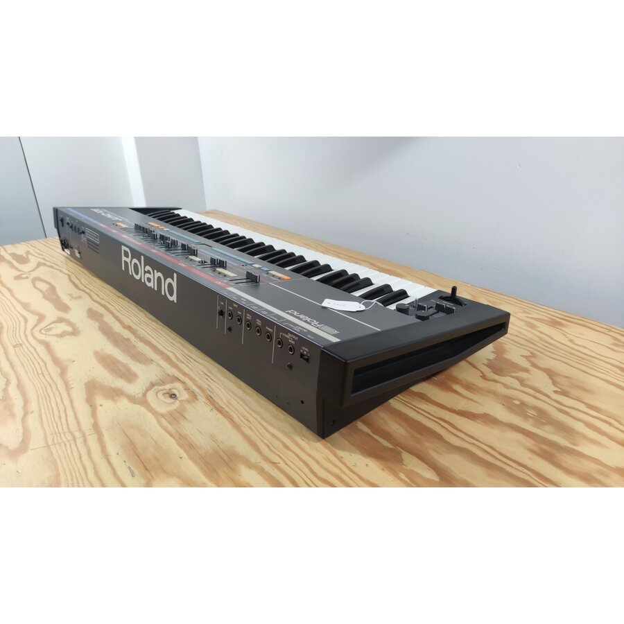 Roland Juno 106