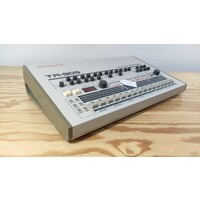 Roland TR-909