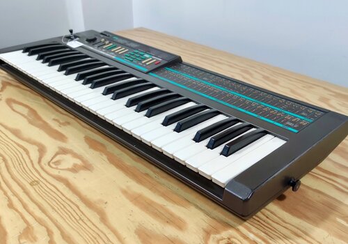 Korg Poly 800 