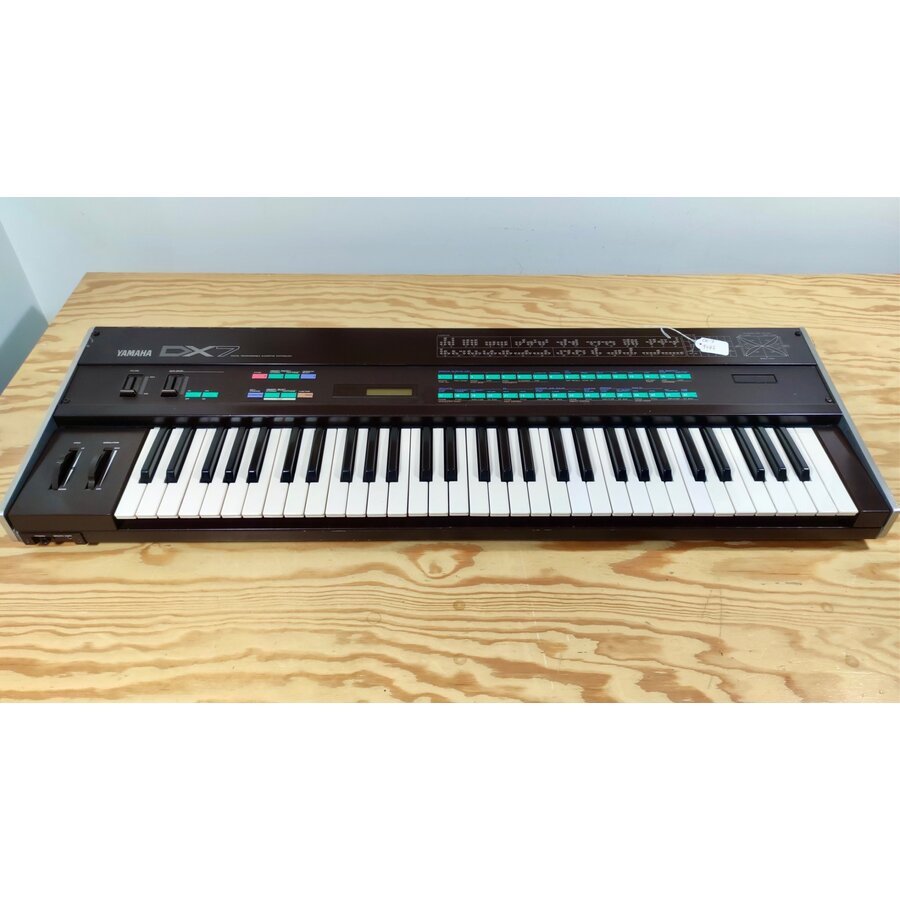 Yamaha DX7