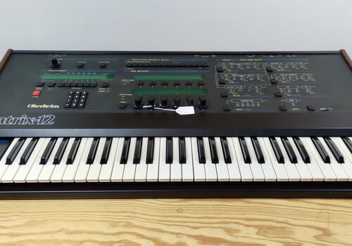 Oberheim Matrix 12 