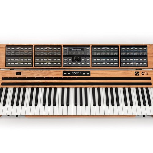 Nonlinear Labs - C15 (cherry wood) w/ Flight Case 
