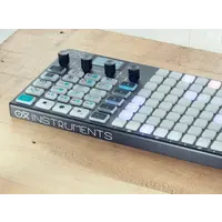 OXI ONE  Midi/CV Sequencer
