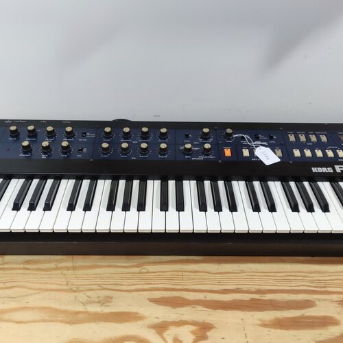 Korg Polysix 