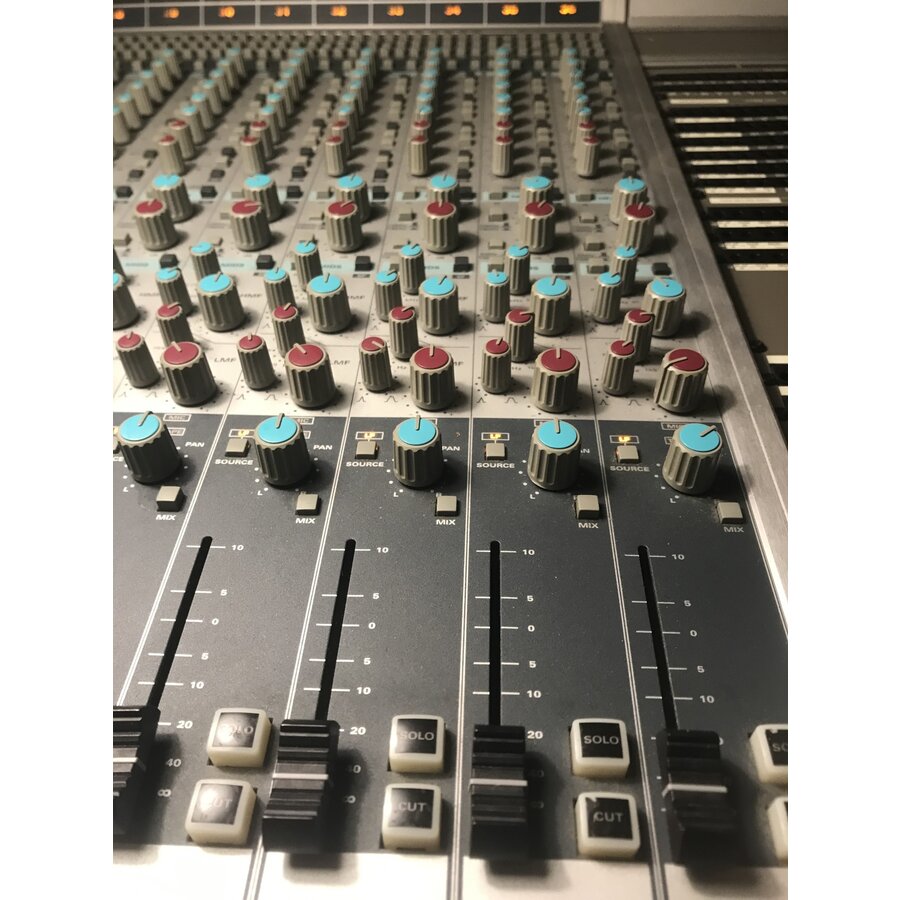 Audient ASP 8024 36 PB + TT Patchbay