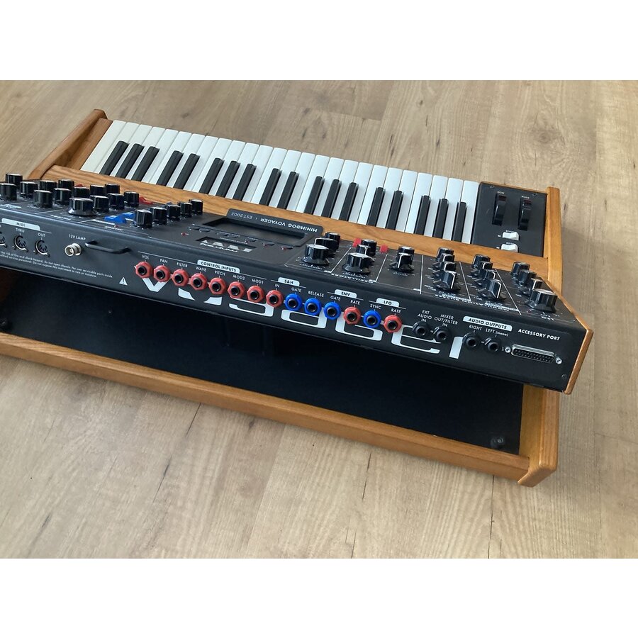 Moog Minimoog Voyager 2002 + Flightcase