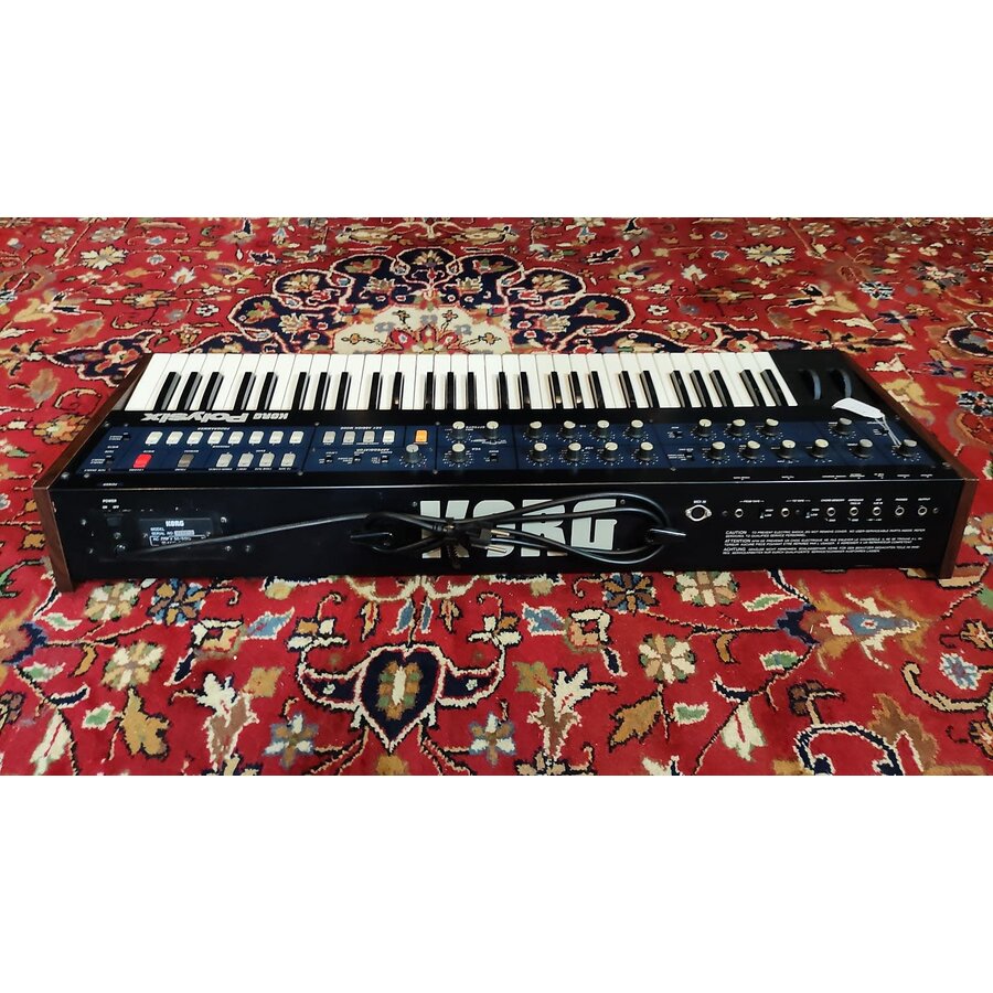 Korg Polysix + Midi