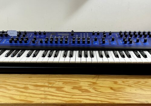 Dave Smith Instruments Poly Evolver 