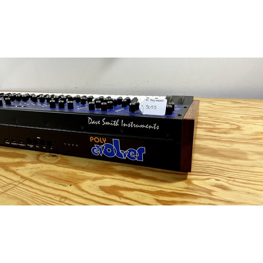 Dave Smith Instruments Poly Evolver