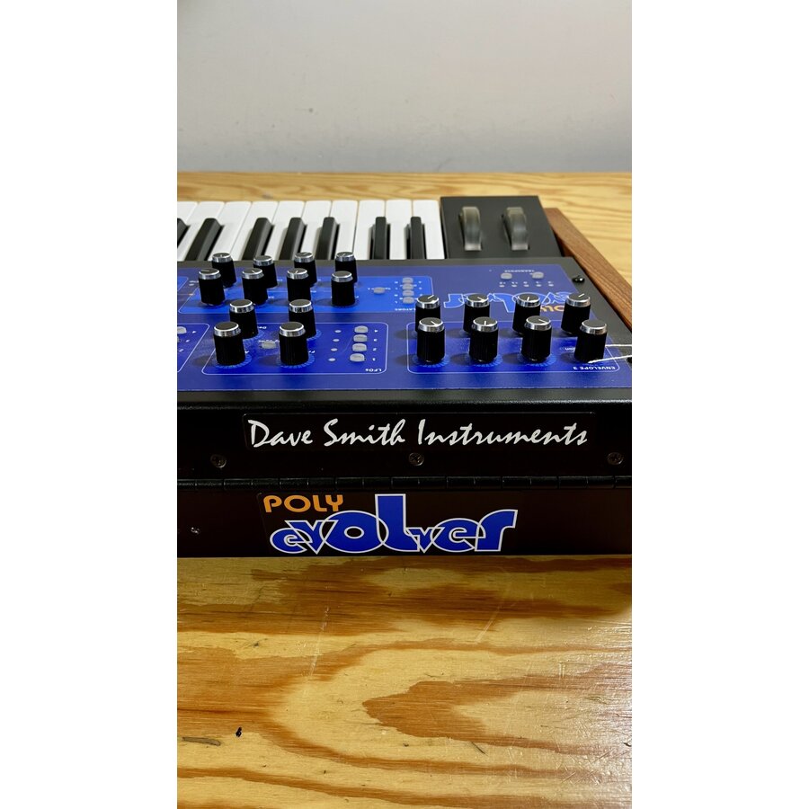 Dave Smith Instruments Poly Evolver