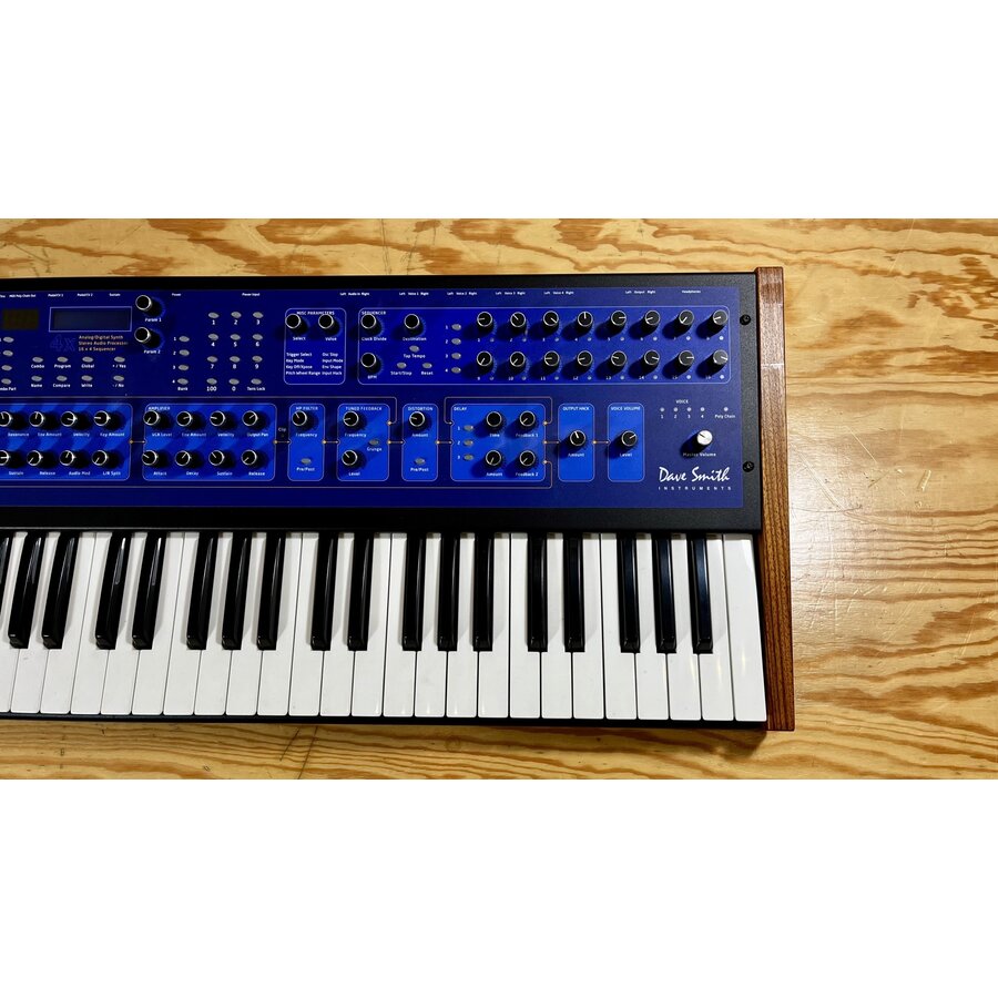 Dave Smith Instruments Poly Evolver