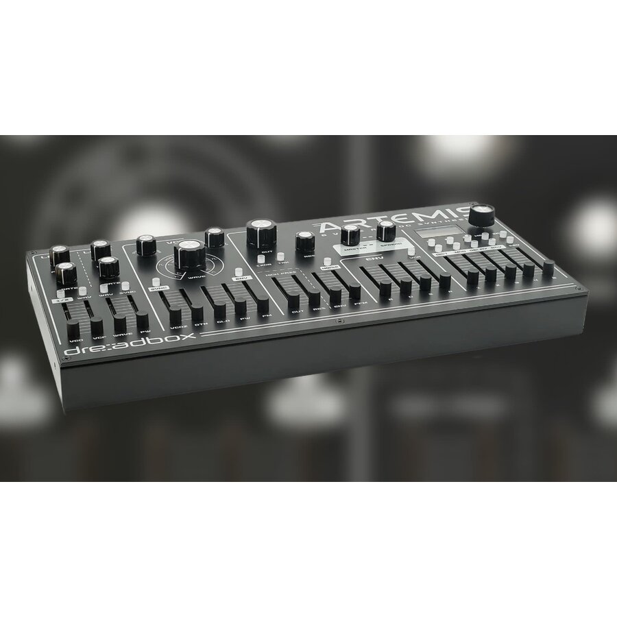 Dreadbox Artemis - 6 voice analog synthesizer