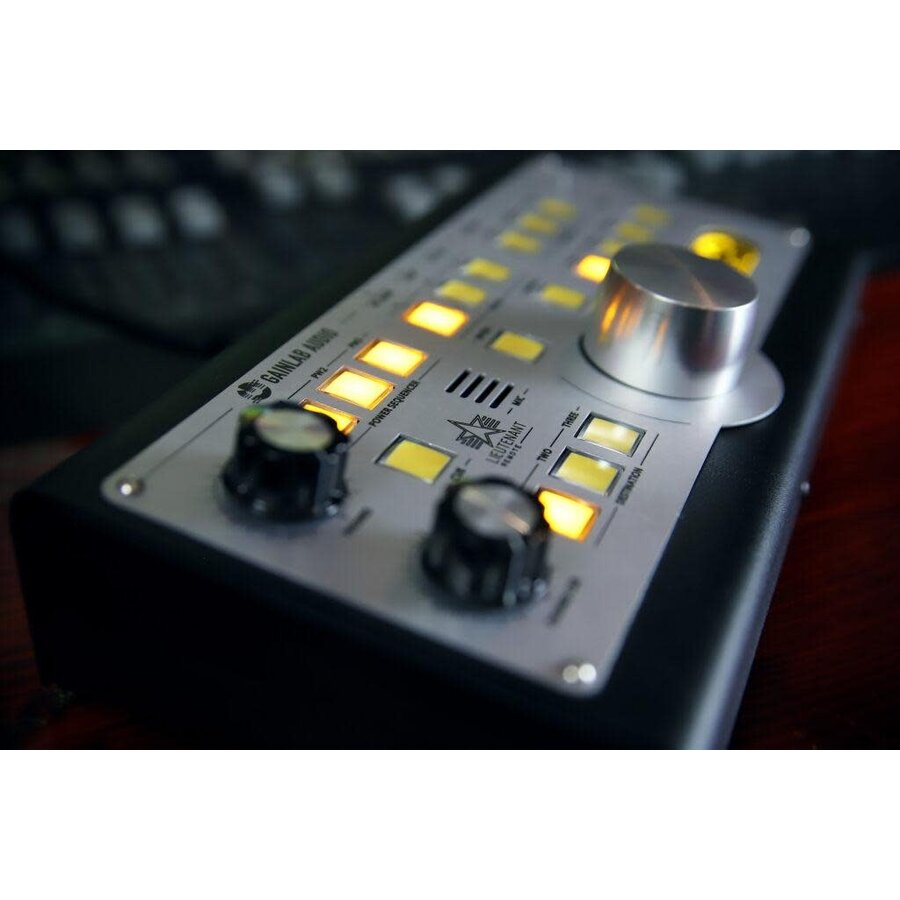 Gainlab Lieutenant - Monitor Controller
