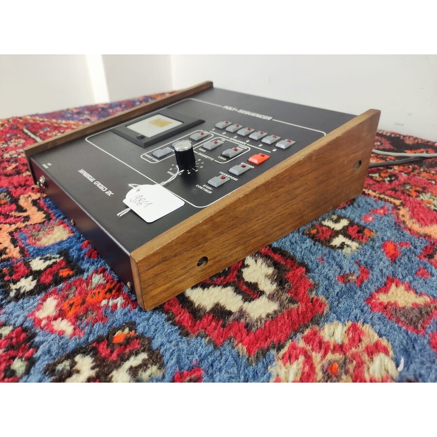 Sequential Circuits Poly Sequencer