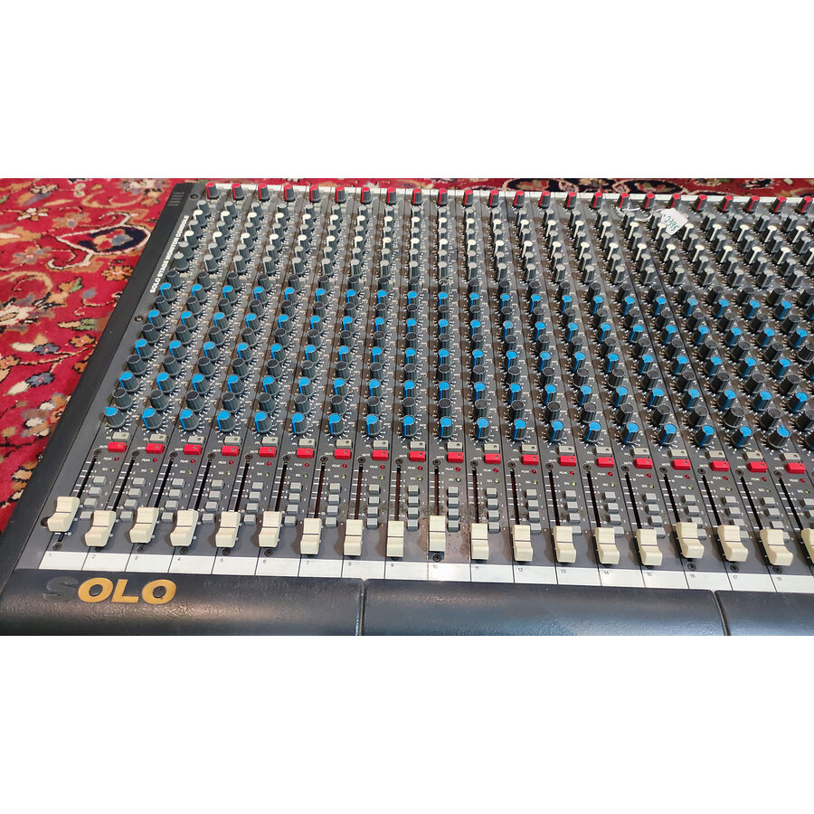 Soundtracs Solo Monitor Mixer