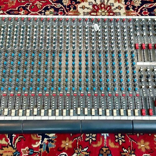 Soundtracs Solo Monitor Mixer 