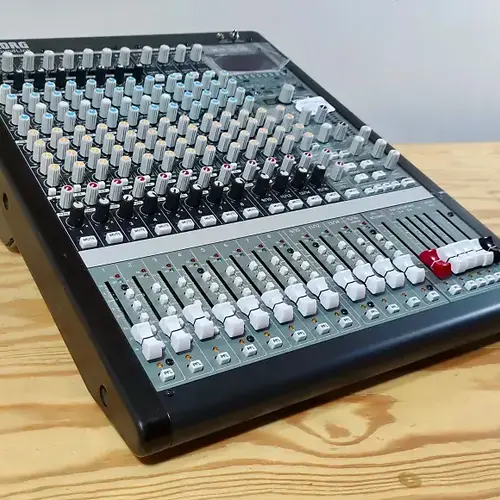Korg Soundlink MW-1608 
