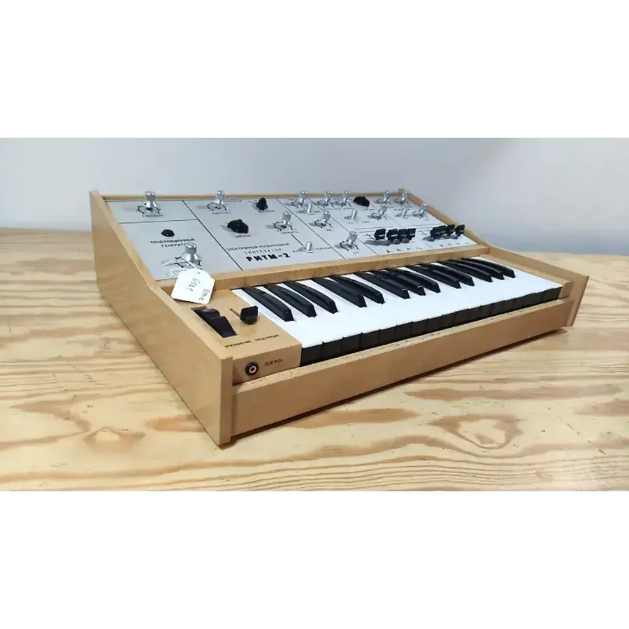 Ritm-2 w/ custom case & CV/Gate Interface