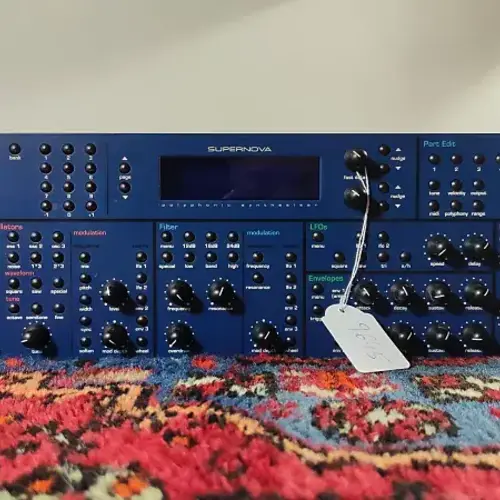 Novation Supernova 